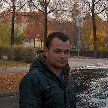 Schlosser Barnabás